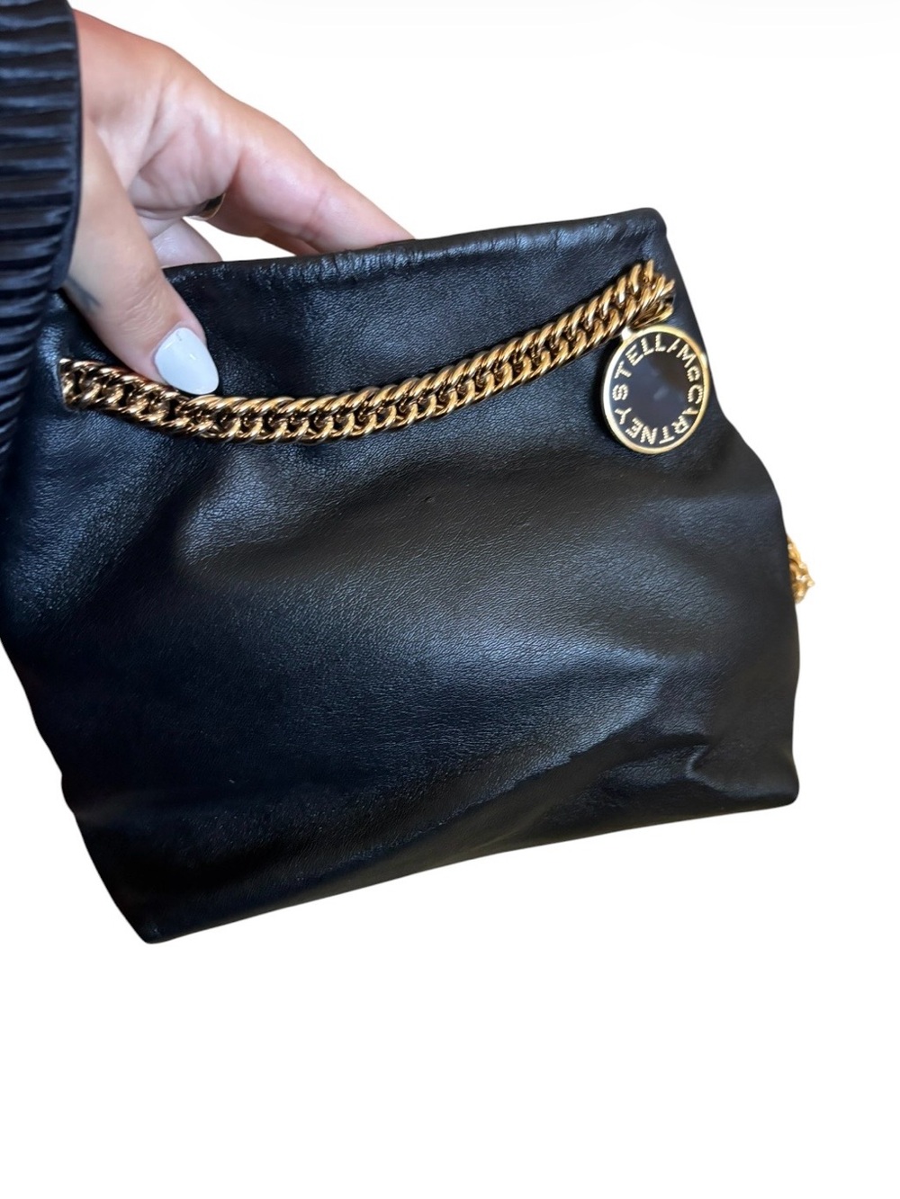 Stella McCartney Black Clutch with Gold Chain and Logo Disc - Picture 2 of 7